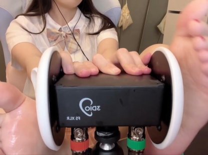 灵性饱满的欢欢付费内容：脚助眠 |口腔音